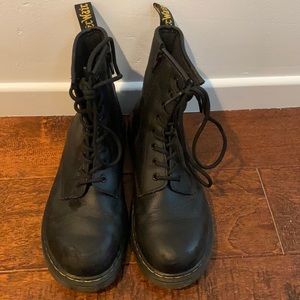 Doc martens size 6 girls